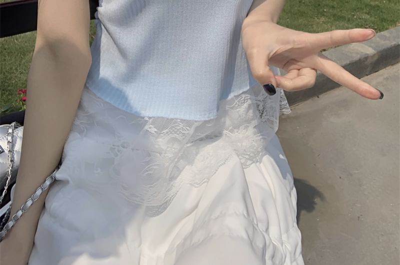 Top Short-Sleeve V-Neck Plain Knit Lace Trim