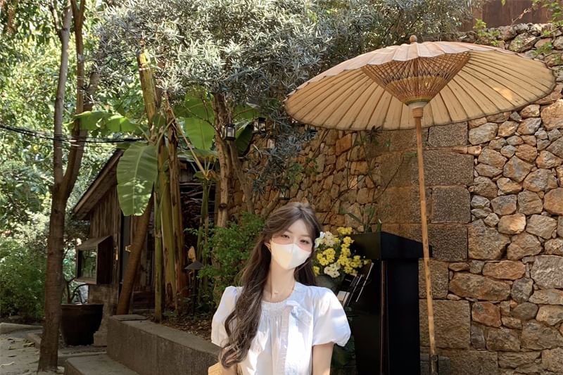 Lace Crew Blouse Neck Bow Trim Puff-Sleeve Accent