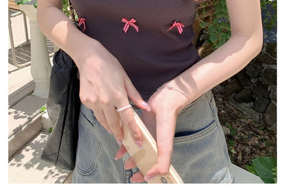 Contrast Scoop Crop Short-Sleeve Accent Neck Trim T-Shirt Bow