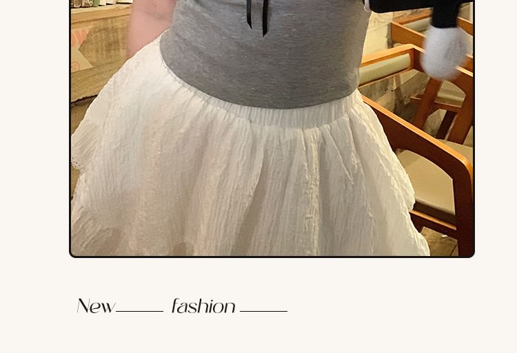 V-Neck Accent Crop Cami Plain Top Lace Trim Bow