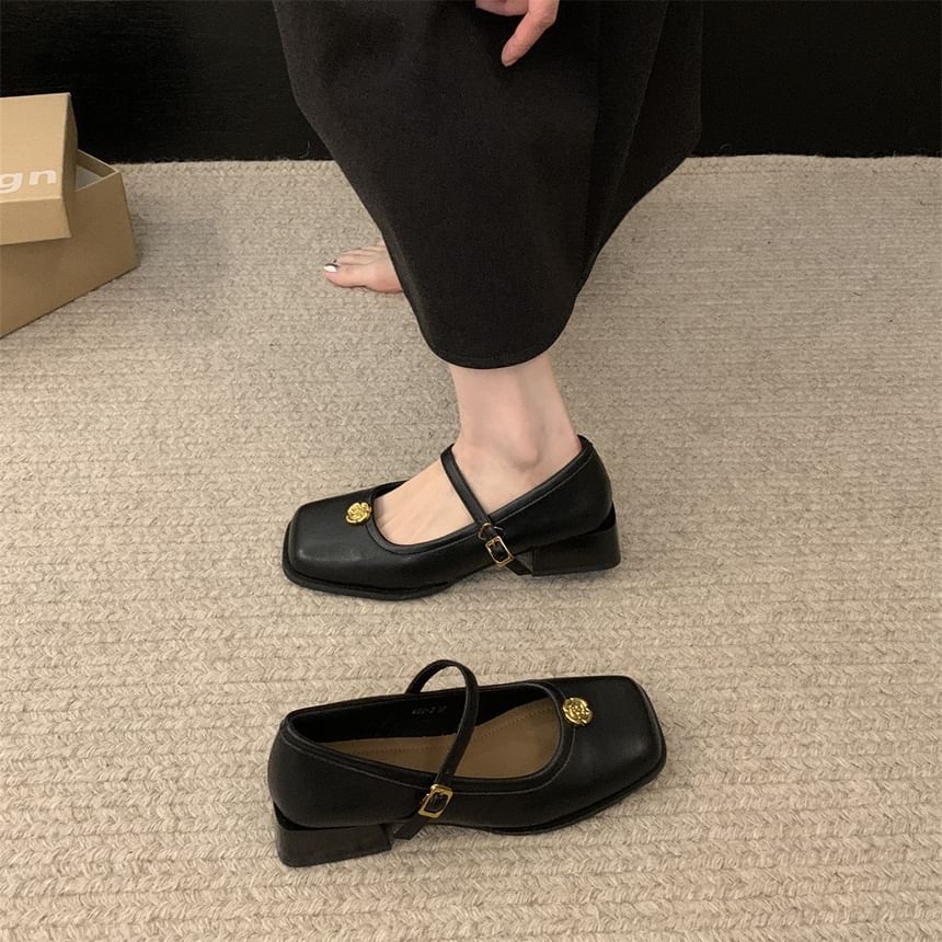 Block Mary Jane Square Heel Pumps Toe