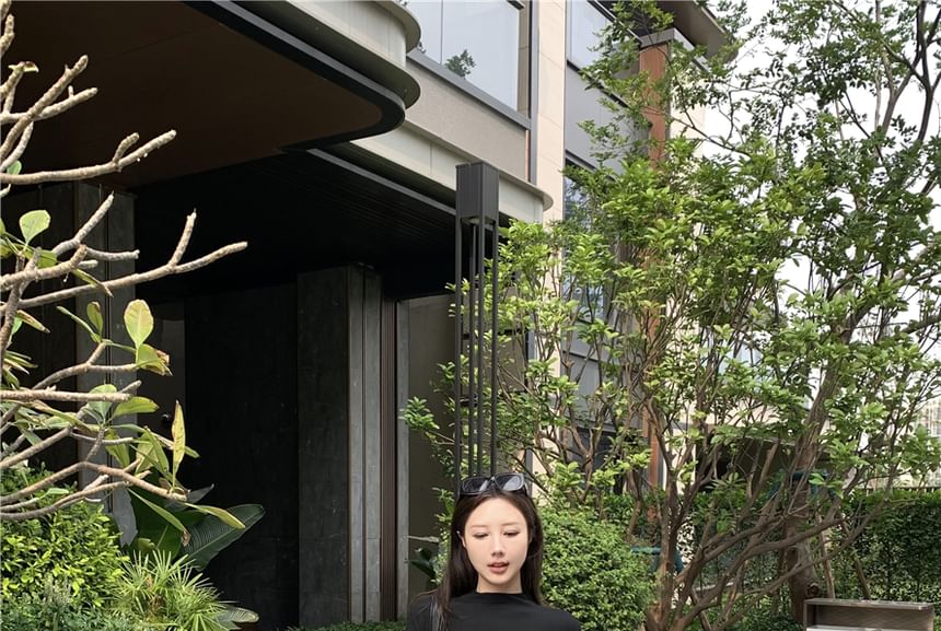 Maxi Tee Mock Skirt Slim / Short-Sleeve Crop A-Line Fit Waist Neck Mid Plain