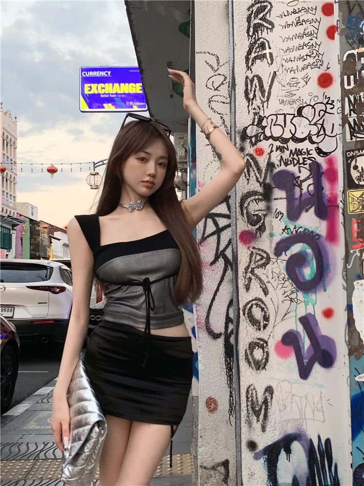 Tank Neck Fit Slim Top Square Bow Tone Crop Two