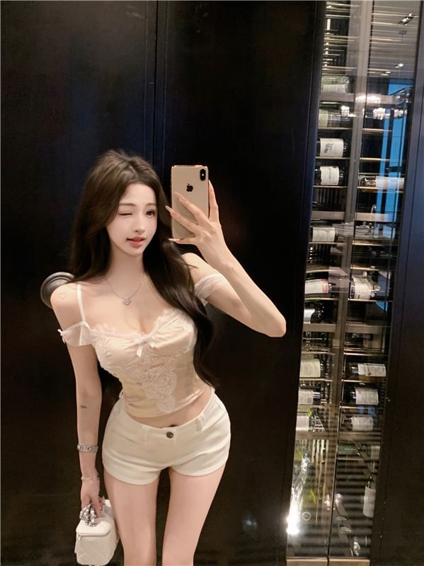 Lace Fit Slim Camisole Panel Bow Crop Top