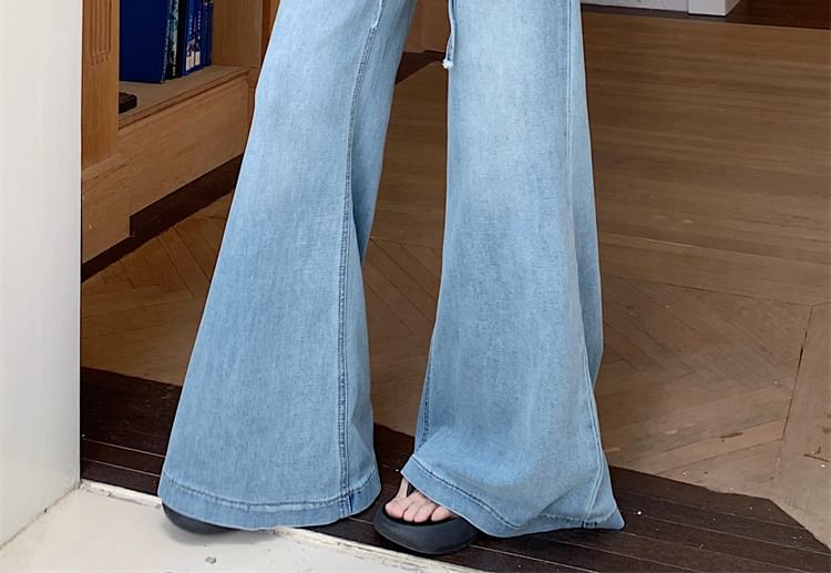 Flared Washed Panel Rise Jeans Lace High