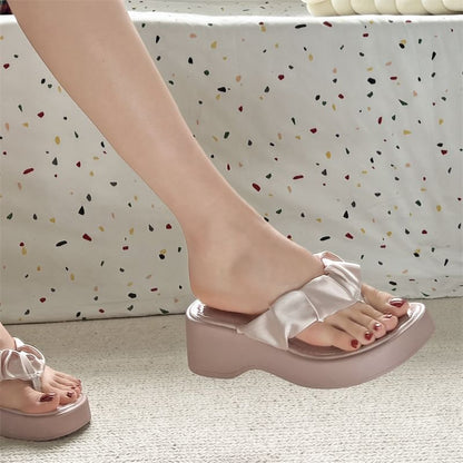 Platform Thong Ruched Sandals