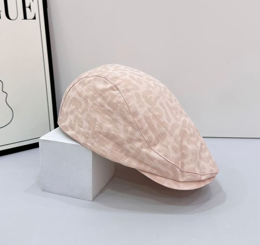 Leopard Cap Print Flat