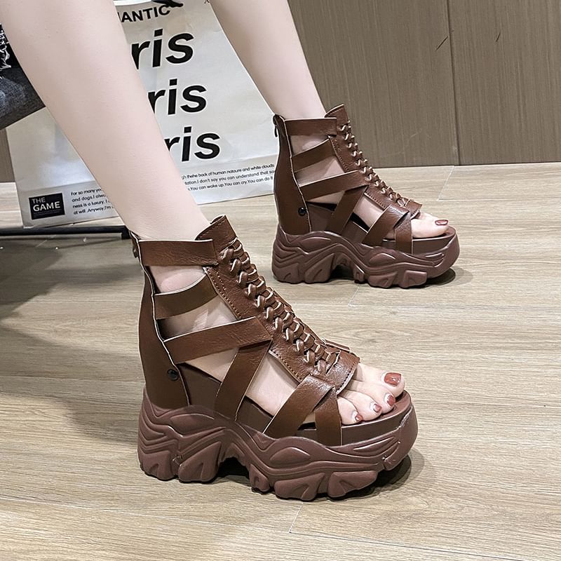 Sandals Strappy Platform