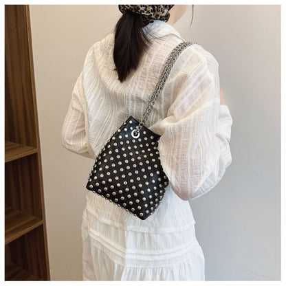 Sequin Embroidered Strap Leaf Faux Studded Chain Bucket / Bag