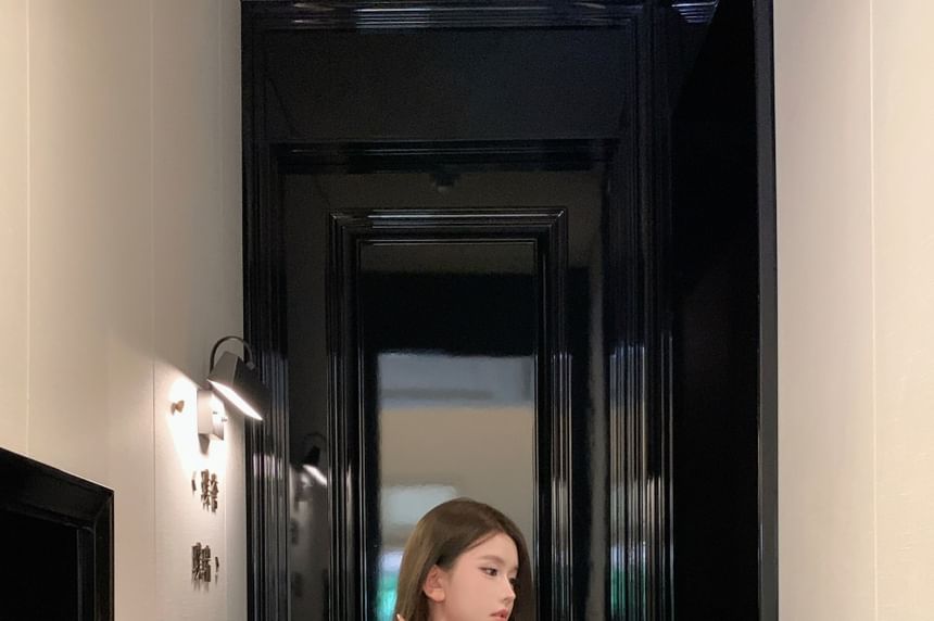 Sleeveless Mini Neck Waist Pencil High Tweed Skirt Scoop Set: Faux Beaded + Crop Top Pearl Button