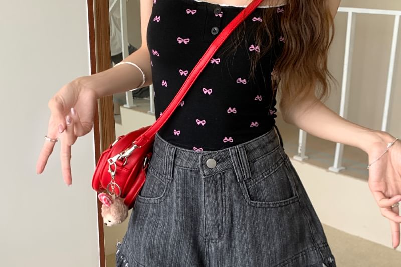 Shorts High Fringe Washed Denim Waist