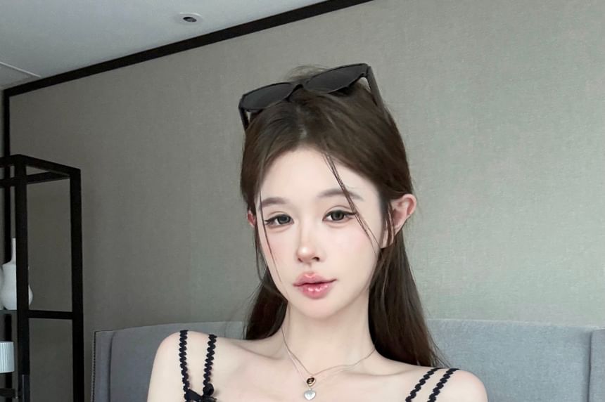 Lace Trim Cami Top Bow