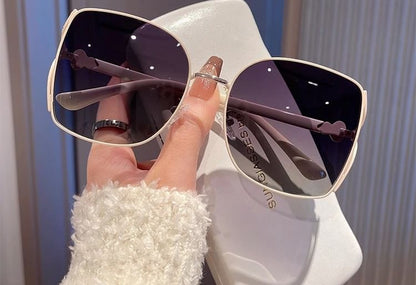 Sunglasses Set Metal Case Oversized Cleaning / Cloth Pouch Square Frame Polished