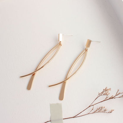 / Bar Dangle Clip-On Earring