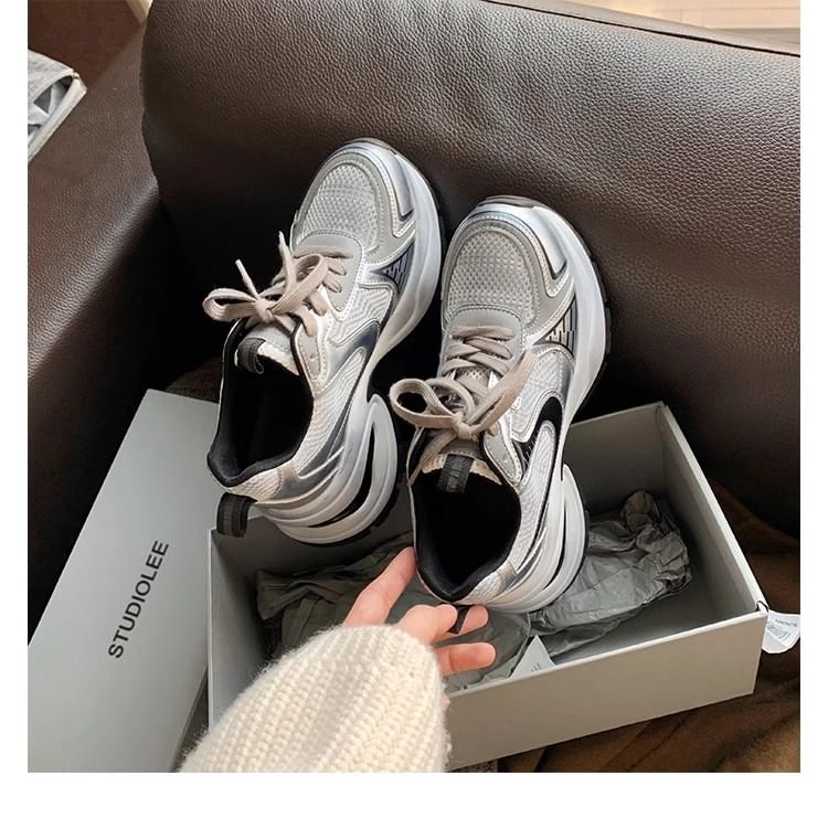 Platform Sneakers Striped Lace-Up