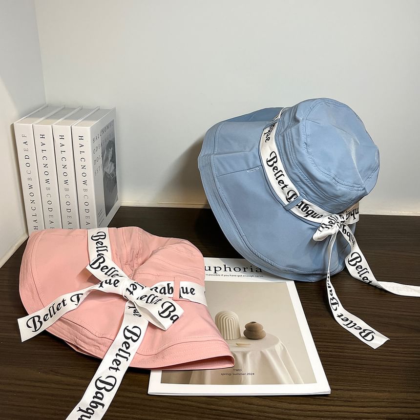 Bucket Hat Lettering