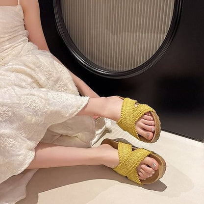 Sandals Strap Knit Cross