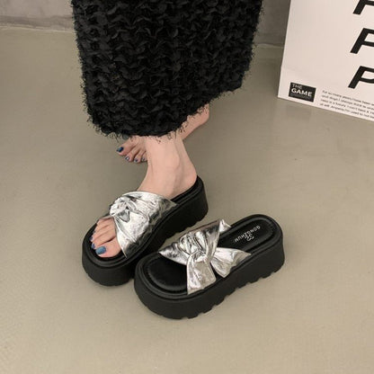 Sandals Twisted Platform Slide