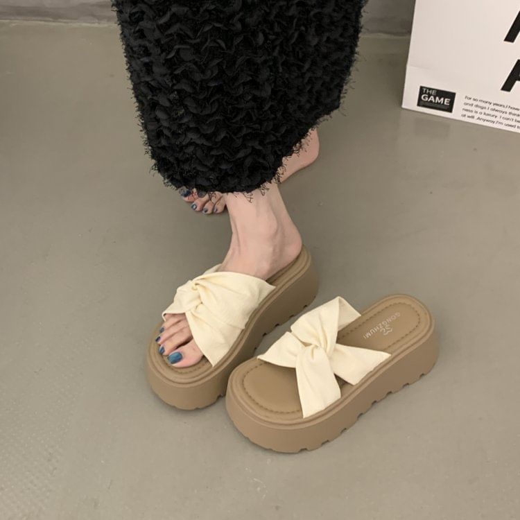 Sandals Twisted Platform Slide
