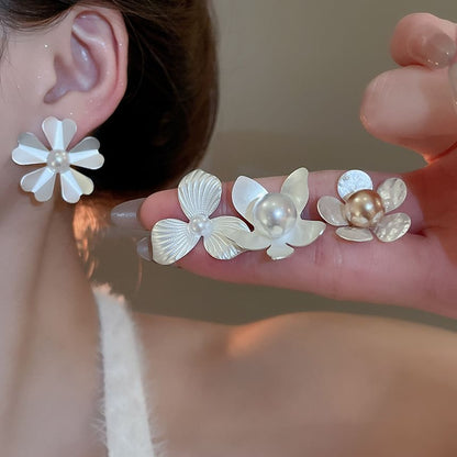 Stud Flower Faux Earring Pearl