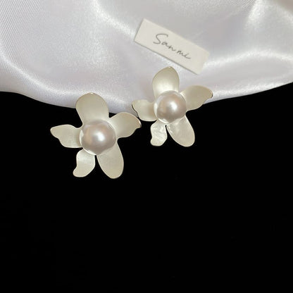 Stud Flower Faux Earring Pearl