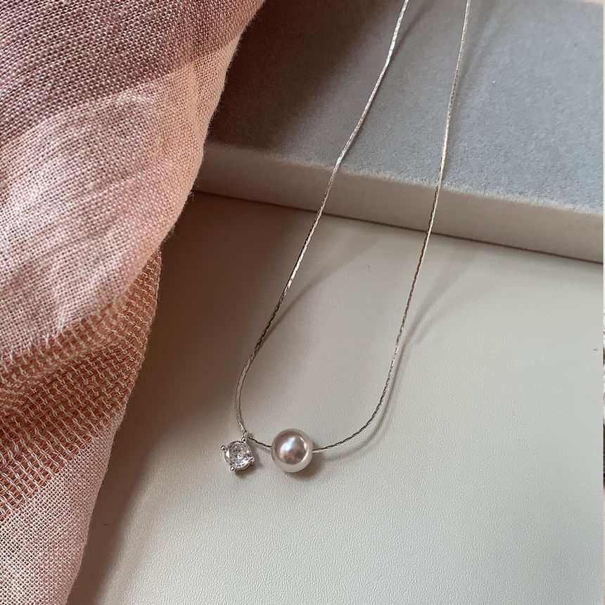 Faux Necklace Pearl
