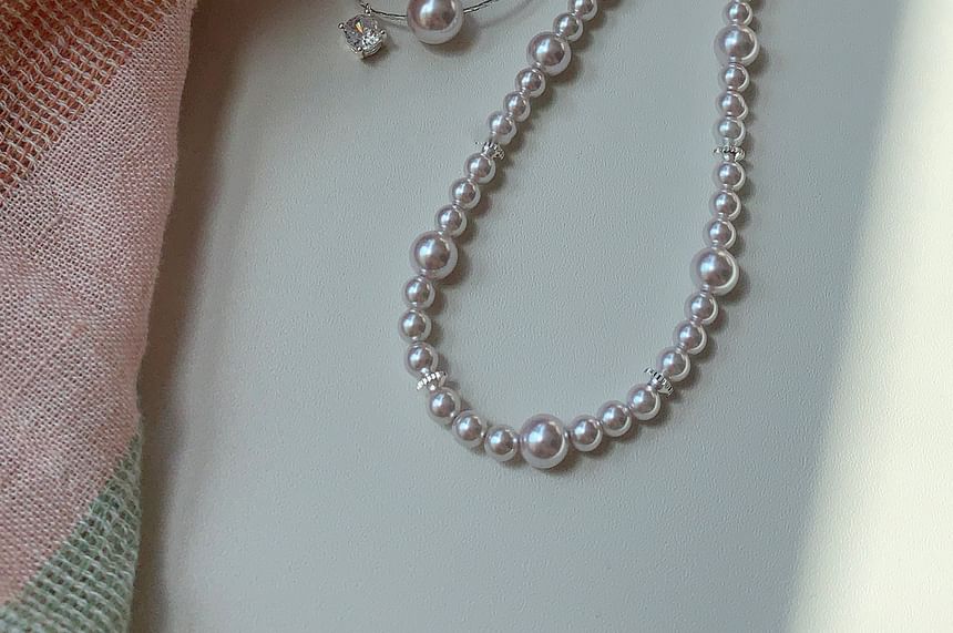 Faux Necklace Pearl