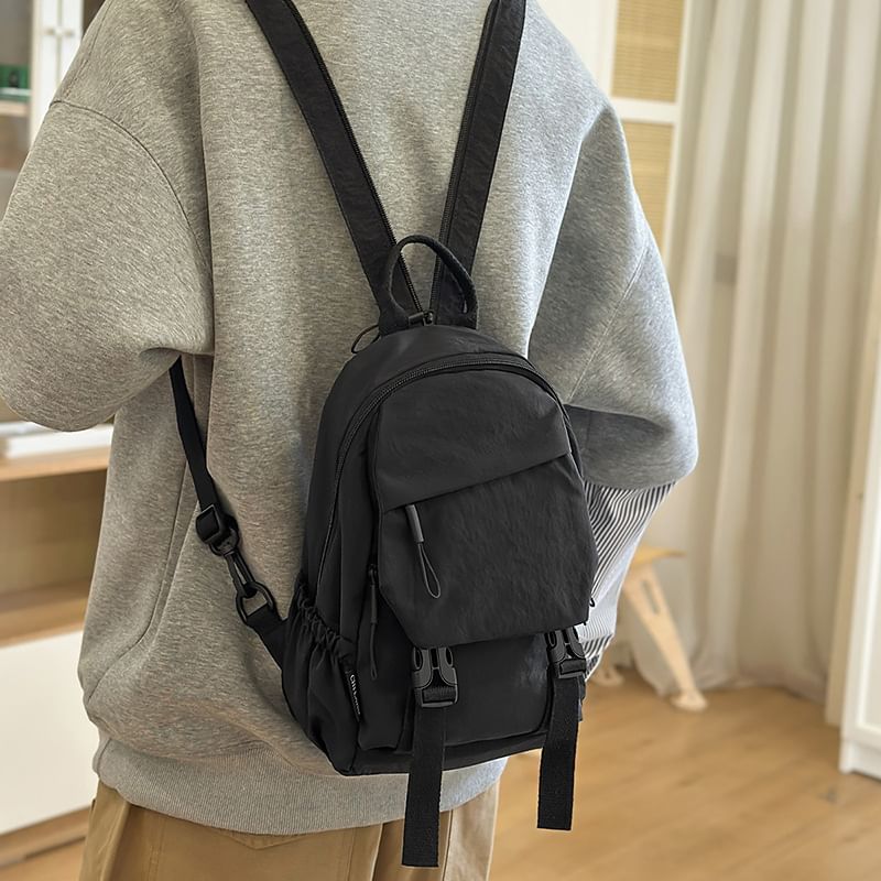 Zip Backpack Plain