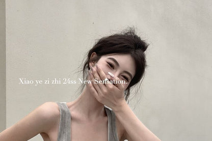 Ribbed Neck Scoop Fit Top Gradient Slim Tank