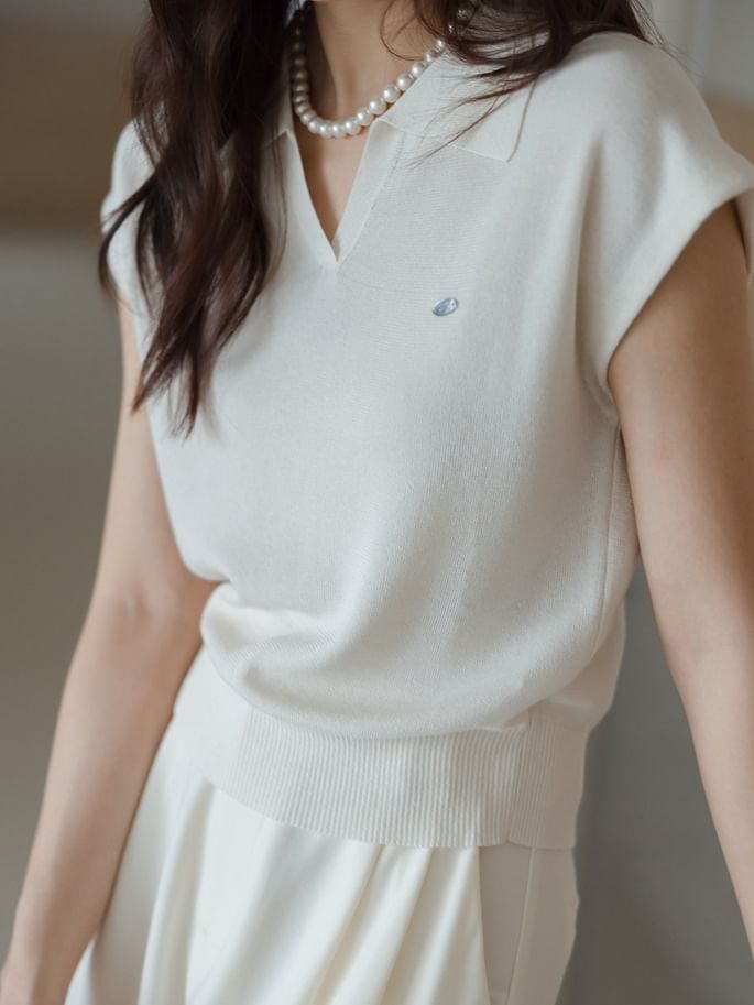 Crop V-Neck Knit Collared Cap-Sleeve Top Plain