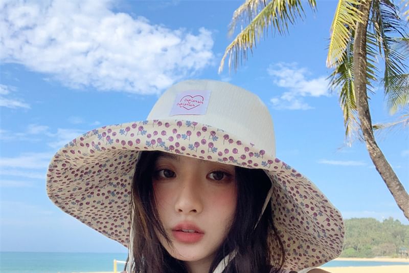 Print Applique Heart Floral Sun Hat