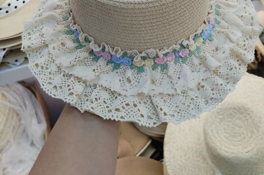 Straw Lace Floral Trim Hat