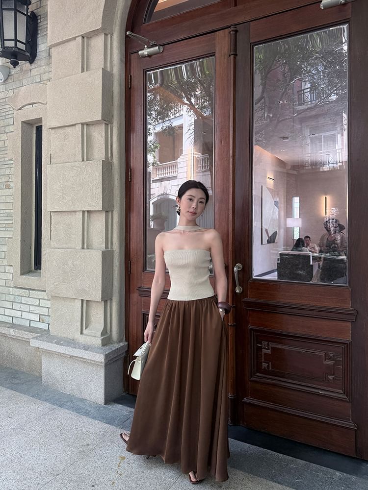 Ribbed Neck Plain Top Knit Halter