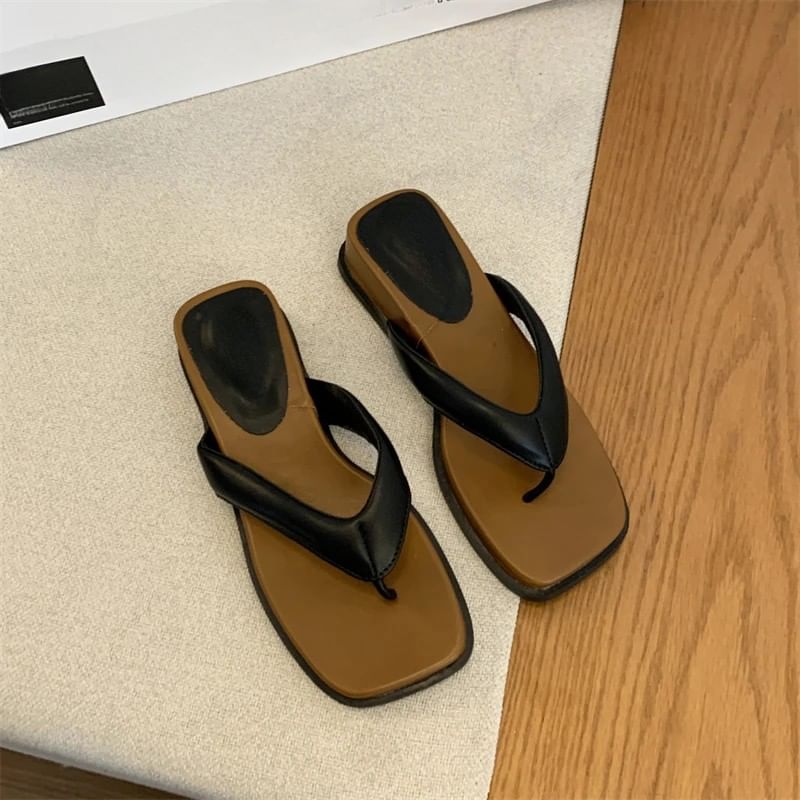 Flip-Flops Wedge Heel