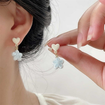 / Earring Flower Drop On Heart Clip