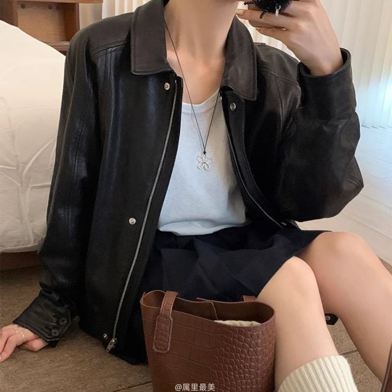 Cord Pendant Necklace Flower