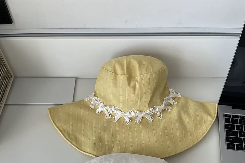 Sun Hat Applique Bow