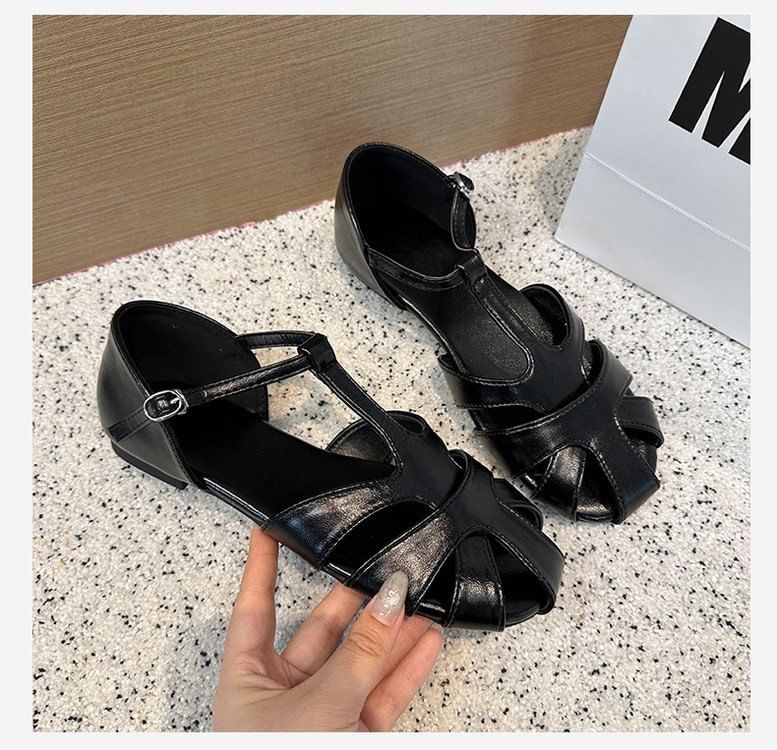 Sandals Gladiator Cut Low