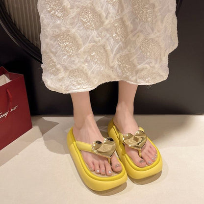 Flops Heart Flip Accent Platform