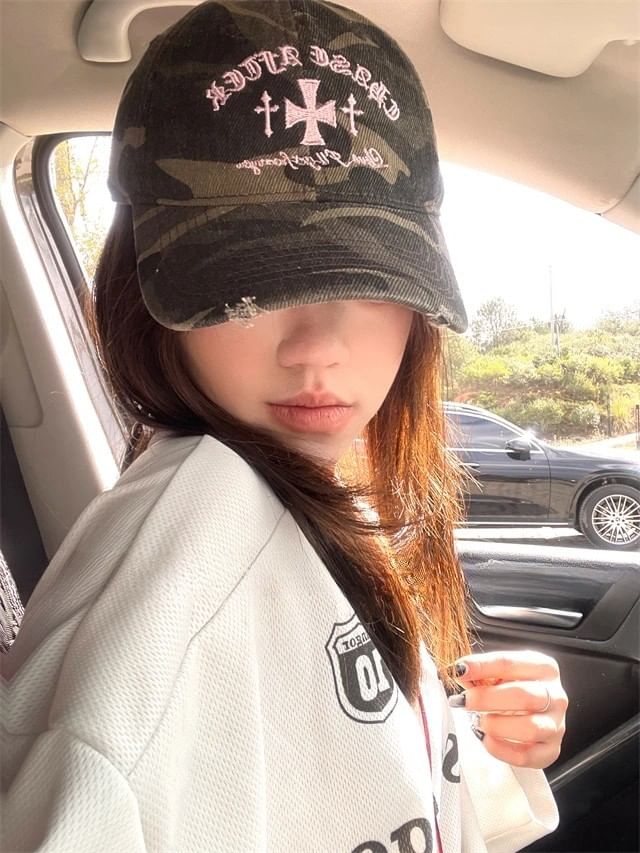 Baseball Embroidered Camouflage Cross Cap