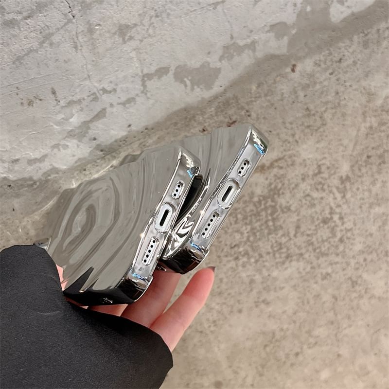 Metallic Heart Textured Phone Case