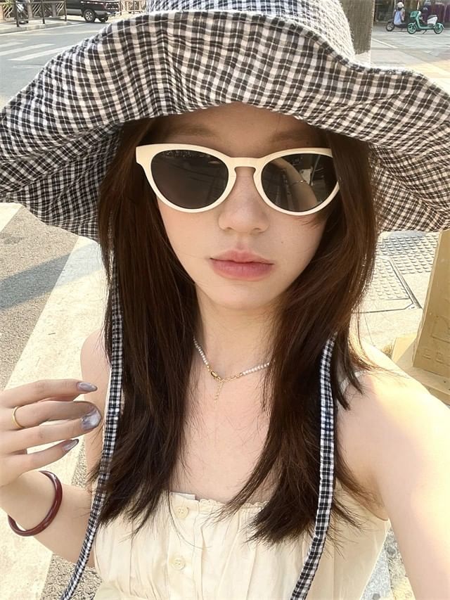 Eye Cat Sunglasses Plain