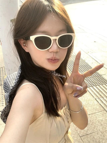 Eye Cat Sunglasses Plain