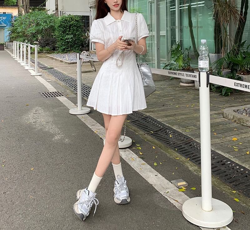 Short-Sleeve Mini Plain Dress Pleated Shirt