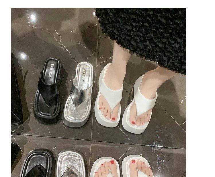 Wedge Platform Flip-Flops Heel