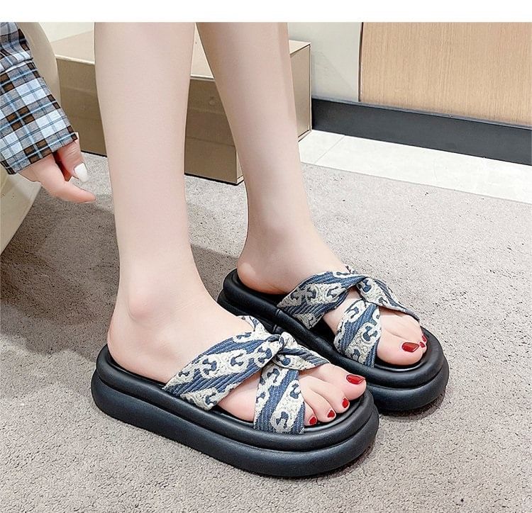 Platform Slide Knot Print Cross Sandals Criss
