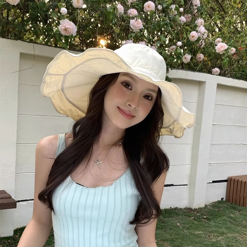 Plain Hiking Bucket Ruffle Hat