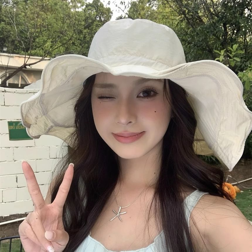 Plain Hiking Bucket Ruffle Hat