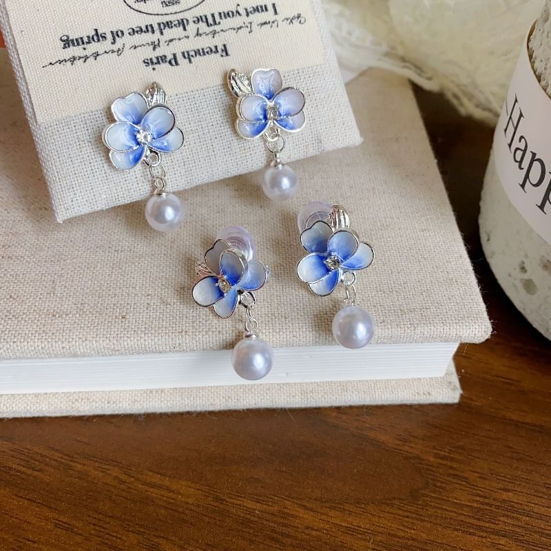 Clip Faux / On Earring Flower Pearl Drop
