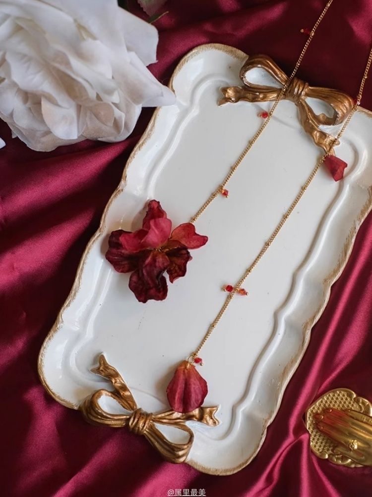 Lariat Necklace Petal Alloy